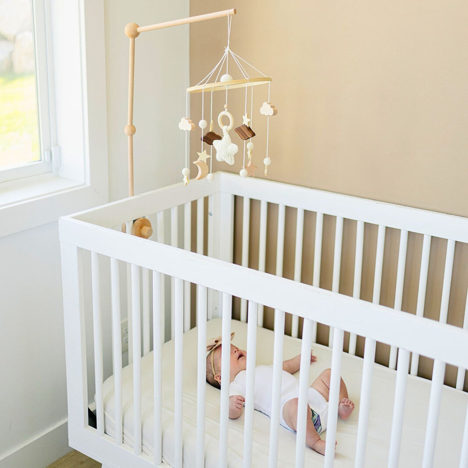 Wooden Crib Mobile Hanger